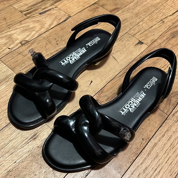 Melissa Jeremy Scott inflatable rubber black sandals size 8 39 goth Barbie - Picture 4 of 9